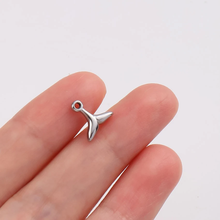6 Stück stahlfarbene Meerestier-Anhänger, Fisch- und Muschel-Charms aus Edelstahl für die Schmuckherstellung, Schlüsselanhänger-Material – Detail 4