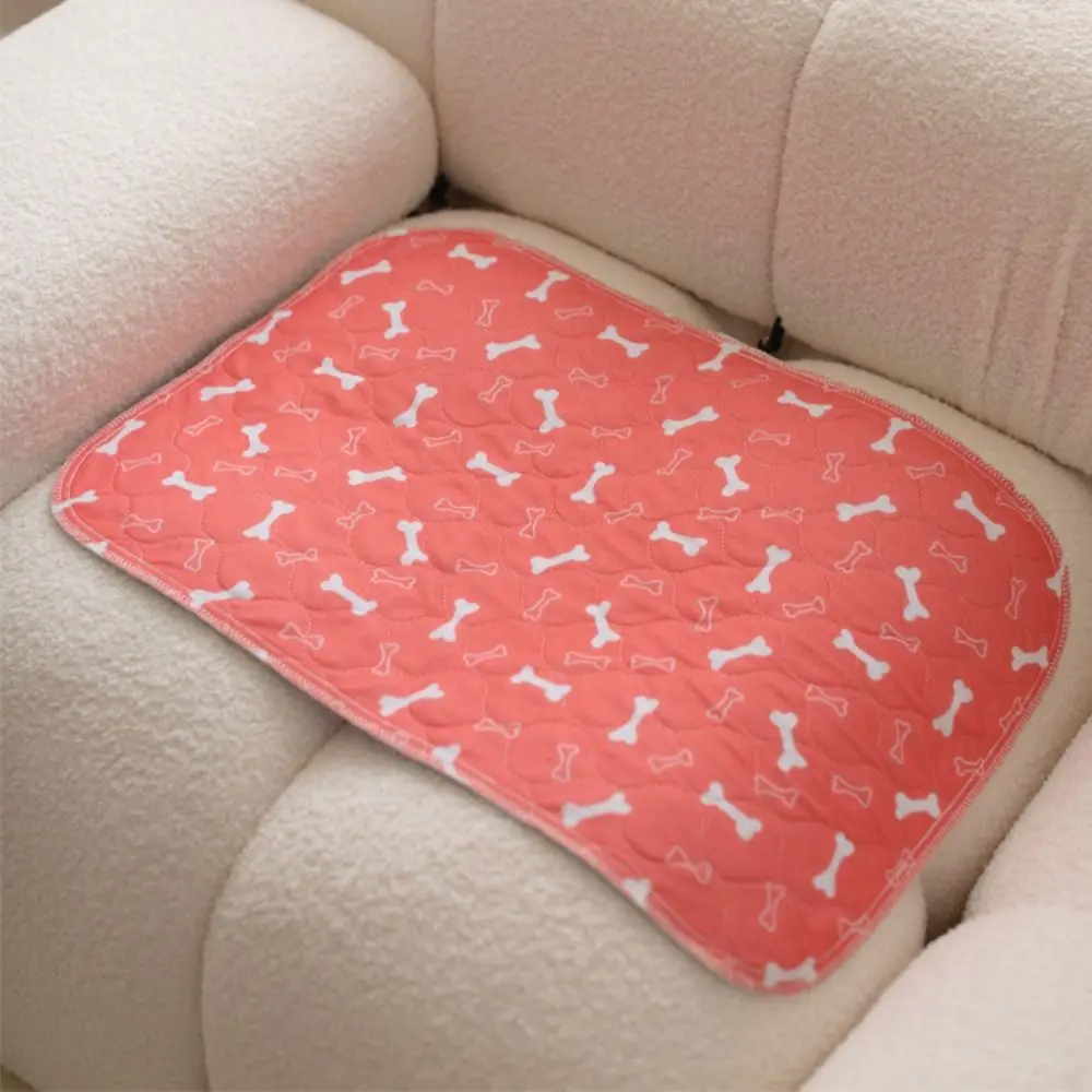 Picture 6: Durable Absorbent Pet Bed Mat Reusable Washable Puppy Pee Pad with Pheromones Waterproof Leak-Proof Dog Urine Pad Pet Training