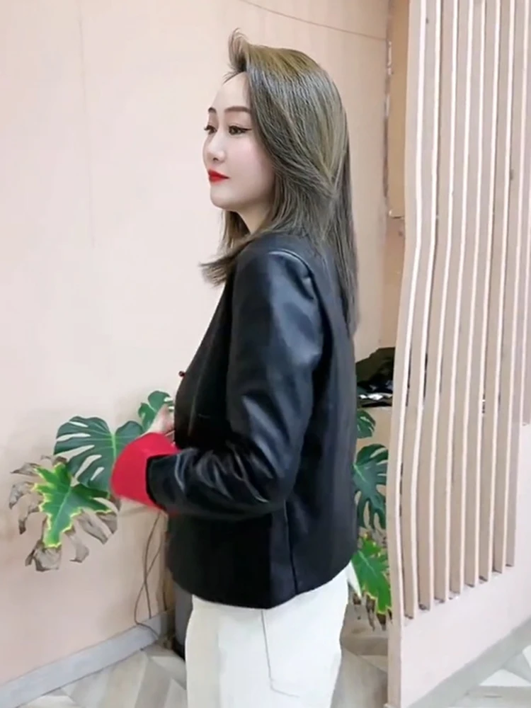 Nuova Giacca in Pelle Cinese da Donna, Design Versatile per il Pendolarismo, Manica Lunga, Vestibilità Regolare, Novità Autunnale