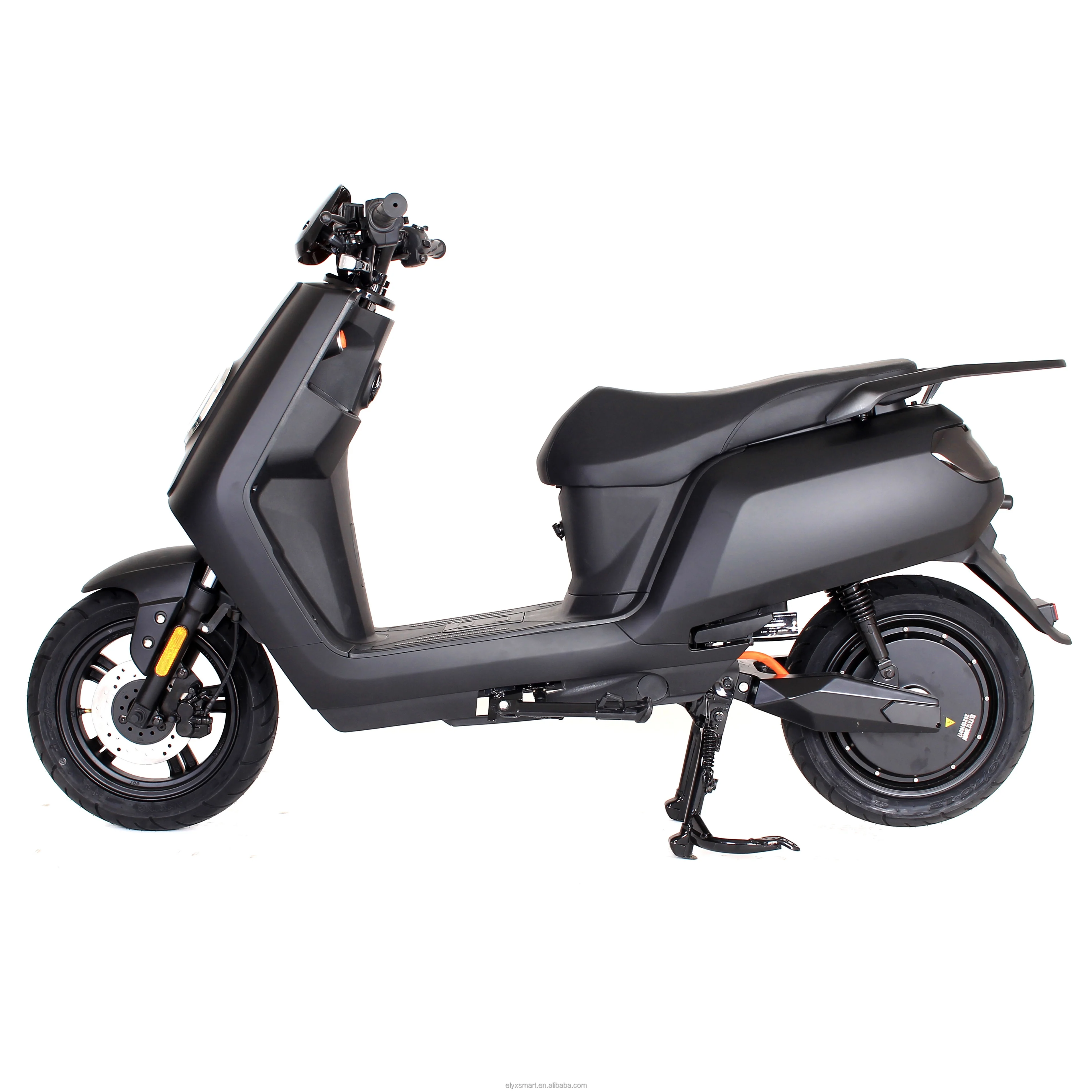 

Электрический скутер/мопед Elyxon DAZZ 60V 30Ah 3000W для бездорожья (ATV/UTV)