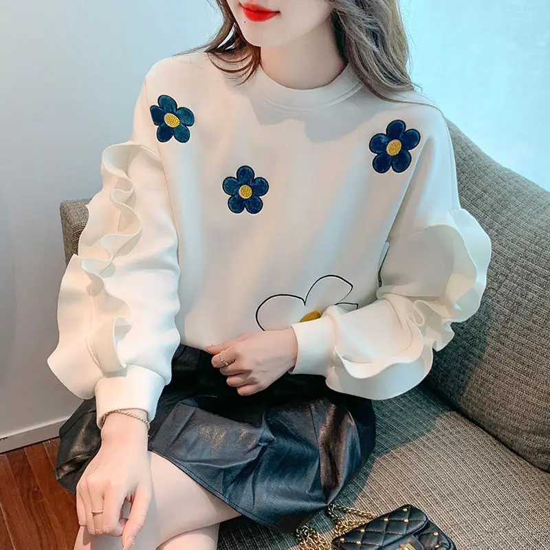 Fashion Korean Ruffles Spliced Round Neck Sweatshirts for Female 2023 Autumn Loose All-match Long Sleeve Tops Women\'s Clothing