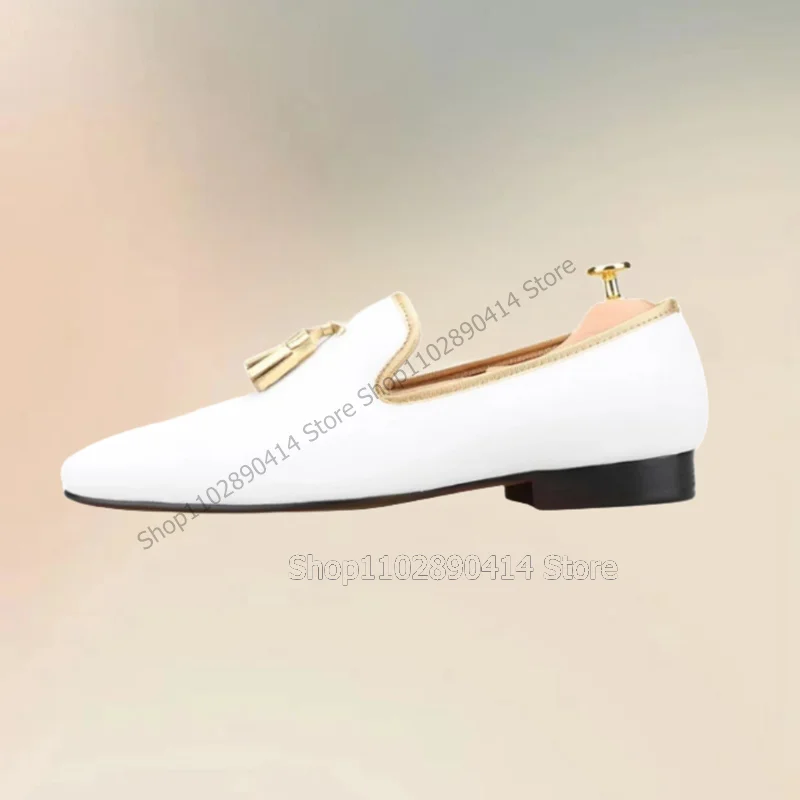 Gold Tassels Decor White Low Top Men Loafers Fashion Slip On Men Shoes Luxurious Handmade Party Feast Banquet Men Casual Shoes