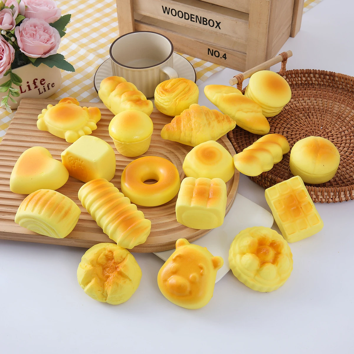 1/3/5pcs New Bread Fidget Toys Finger Sucking Small bread Toy Decompression Stress Anxiety Relief Game Squeeze Prank Toy Gift