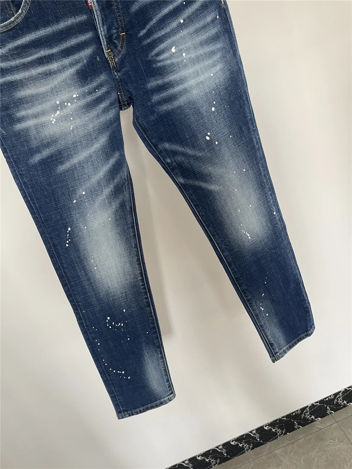 2024 Autunno Nuovi Uomini Alla Moda Lavati Pantaloni Skinny Semplice All-match Moda Rugosa Slim-fit Jeans per Gli Uomini