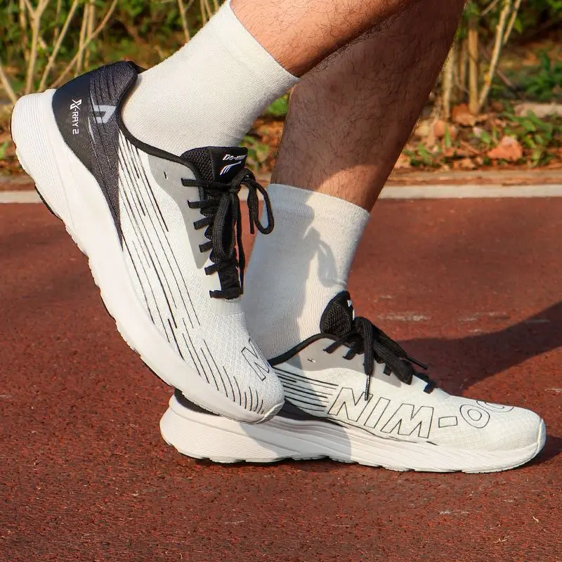 Mens non-slip wear-resistant sports shoes Comfortable casual sports shoes Mens hiking shoes Waterproof outdoor sports shoes