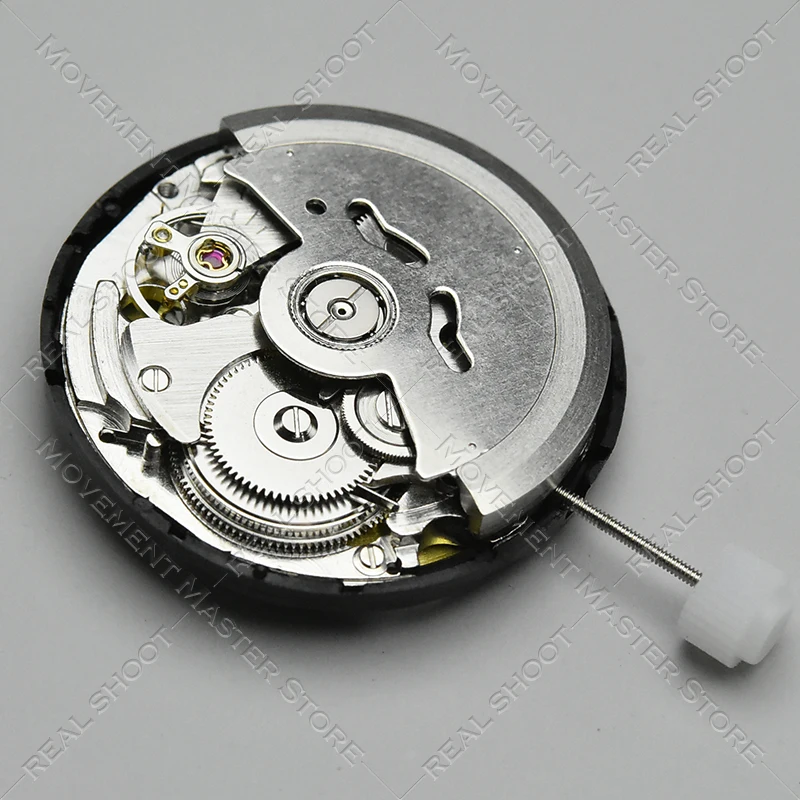 تحل حركة الساعة NH35A الصينية محل الحركة الميكانيكية NH35 ذاتية الملء لليابان مع التقويم