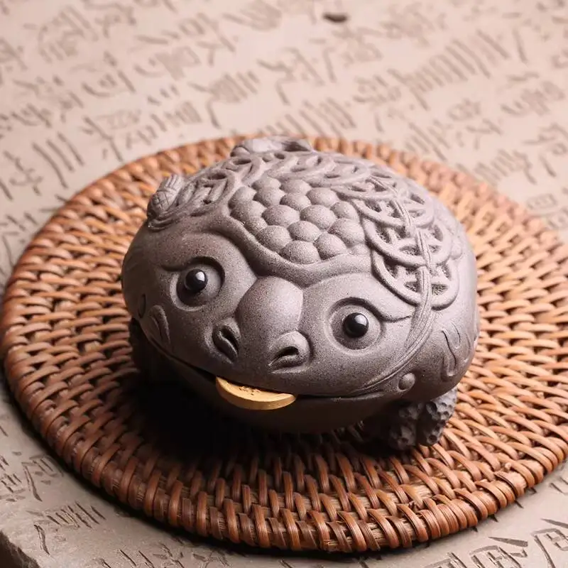 Yixing Purple Clay Pet Ornaments: Three-Legged Golden Toad Lion Dancer Zhang Aicheng, Fully Handmade Tools Toys, Exquisite And