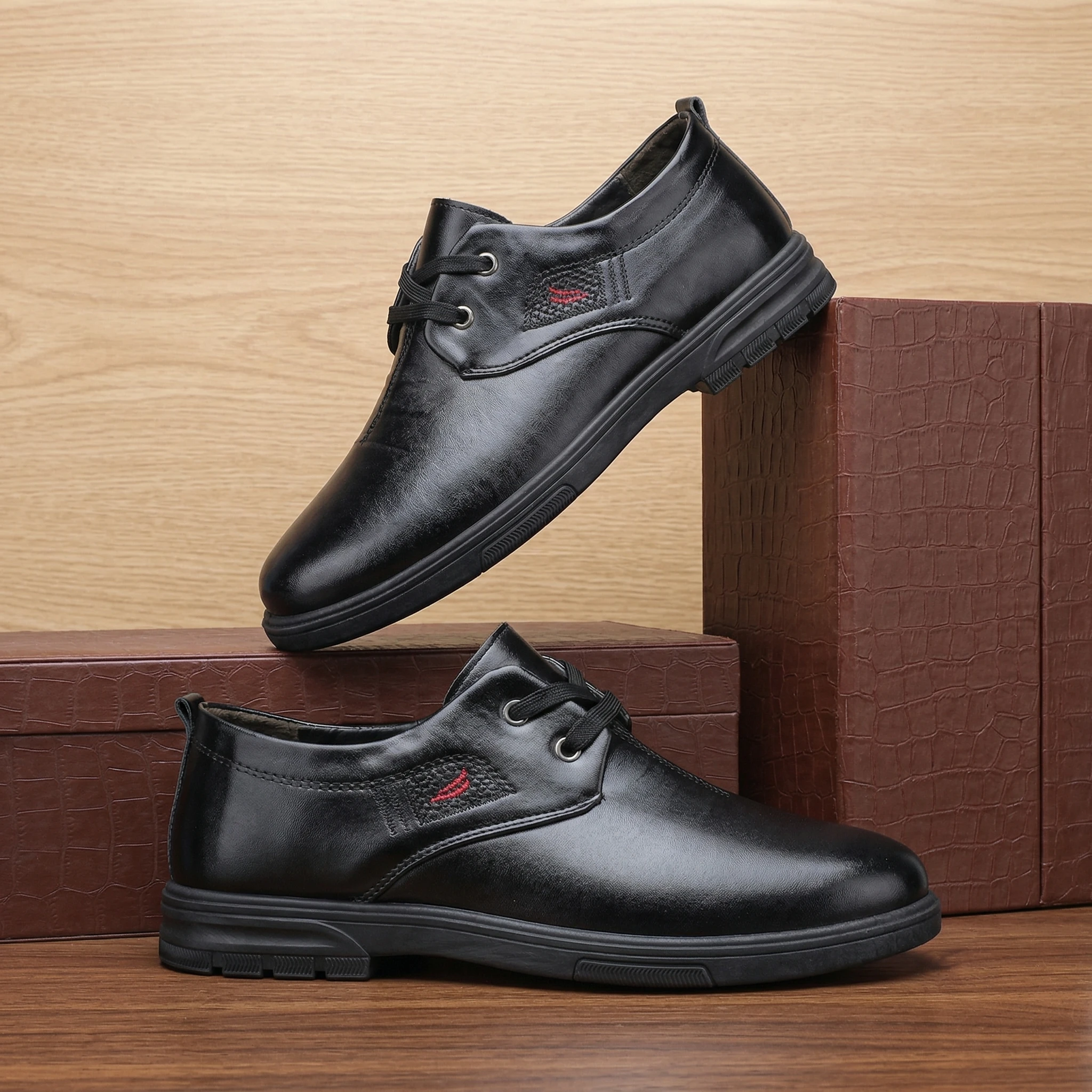 

Men's Simple Business Casual Lace-Up Office Shoes Spring Summer Autumn Winter Commute Work Shoes Four Seasons Men's Footwear