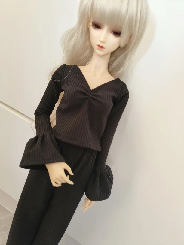 D05-P030 children handmade toy 1/3 60cm doll BJD/SD doll's clothes flared sleeve sweater 1pcs