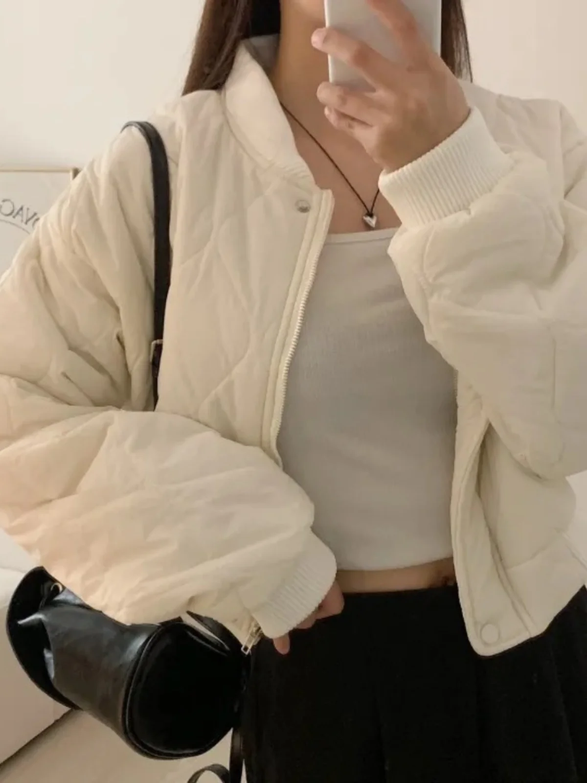 

Korean Style Women's Short Cotton Jacket Loose Fit Diamond Patterned Winter Outerwear Fashionable Retro Baseball Coat