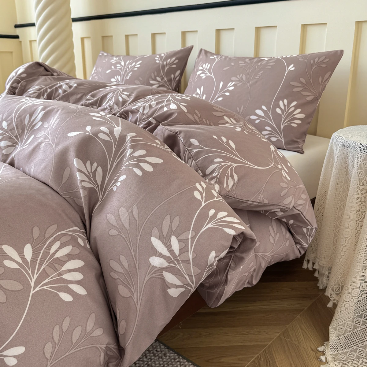 طقم غطاء لحاف مكون من 3 قطع مطبوع عليه نباتات من Café Brown مع سحاب إغلاق، مفروشات ناعمة قابلة للتنفس لجميع المواسم