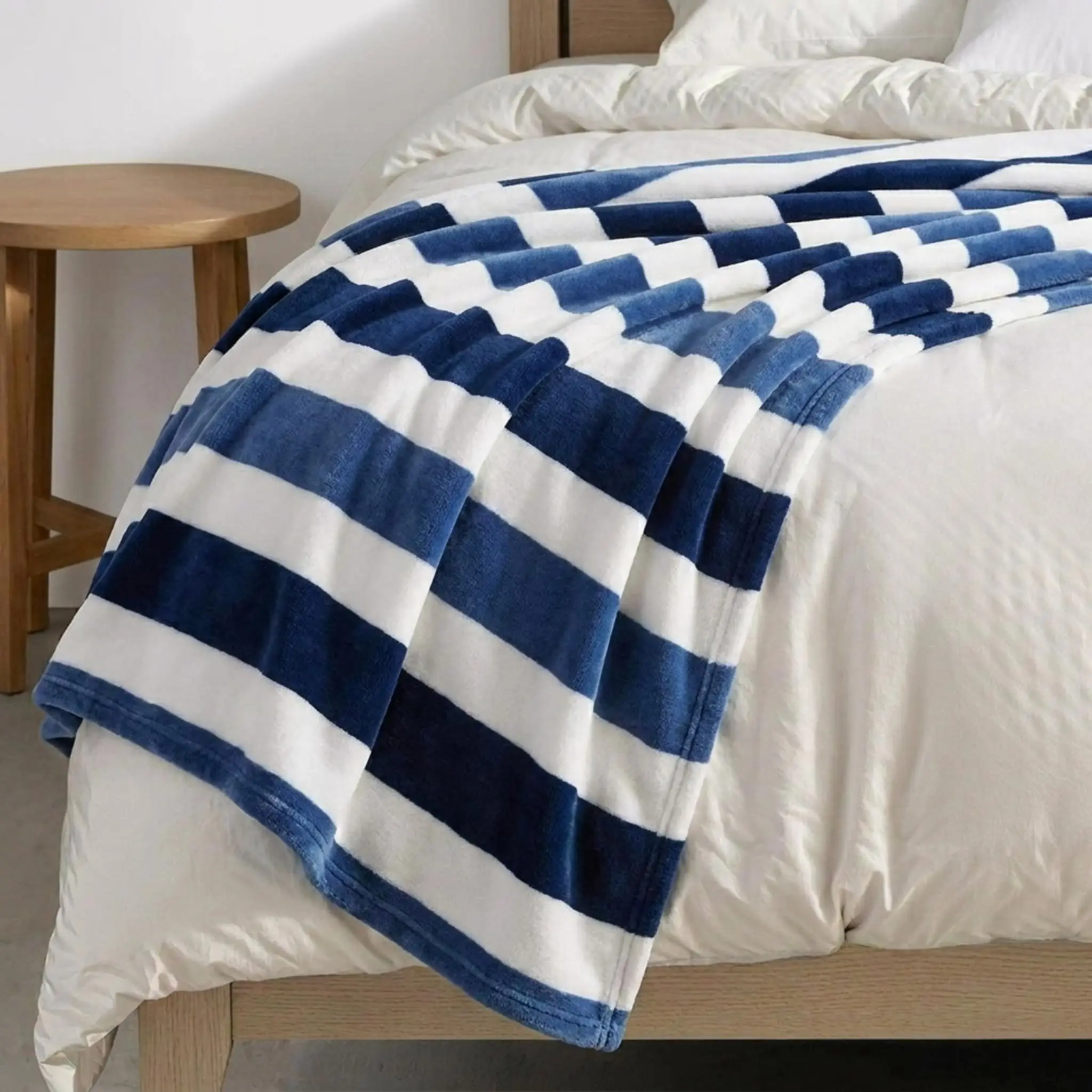Micro Flannel Fleece Blanket Soft Plush Cozy Bedding Striped Americana Decor Awning Stripe Navy