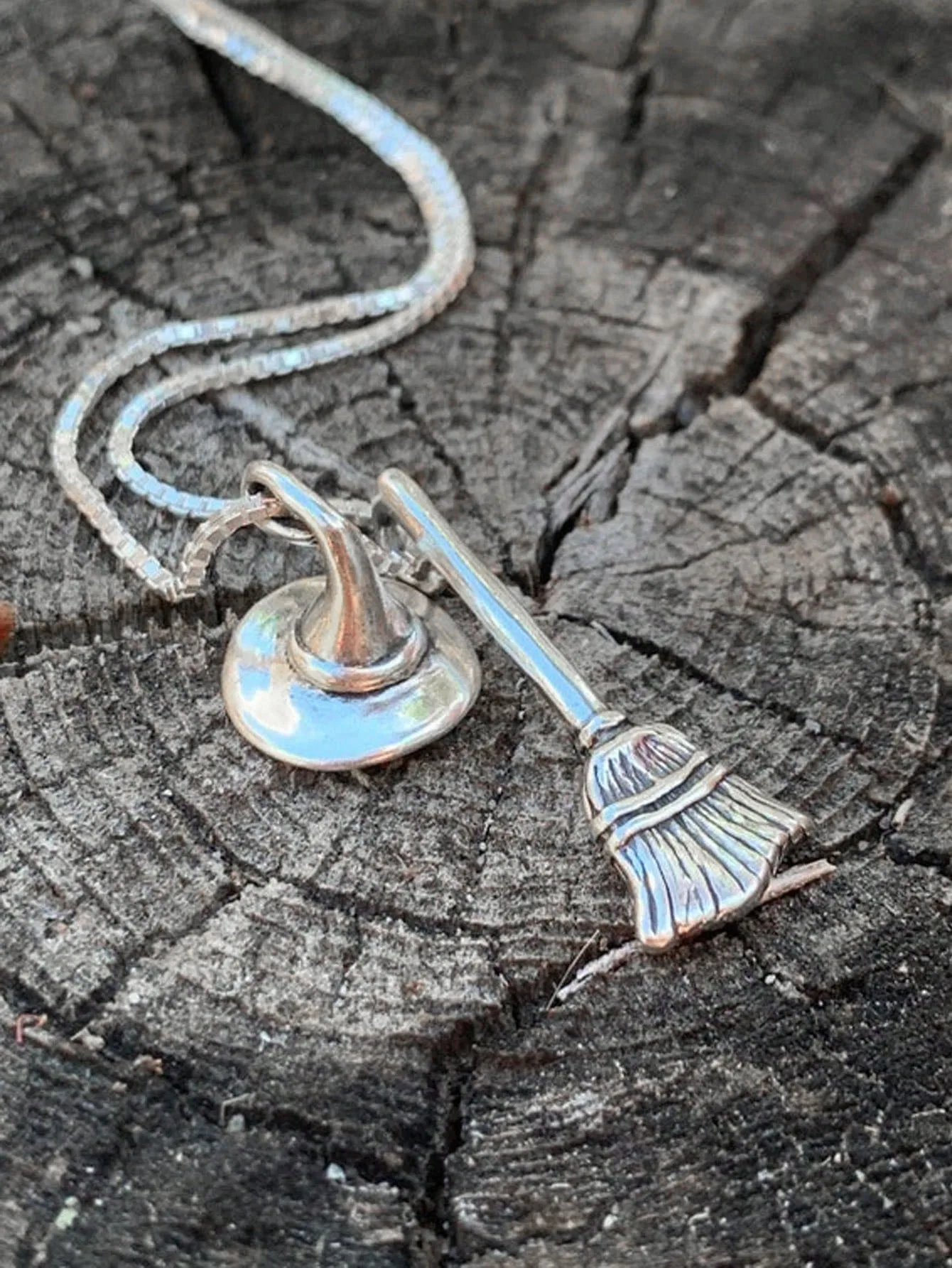 Vintage Personalized Irregular Witch Hat Broomstick Pendant Necklace Halloween Fashion Jewelry For Men and Women