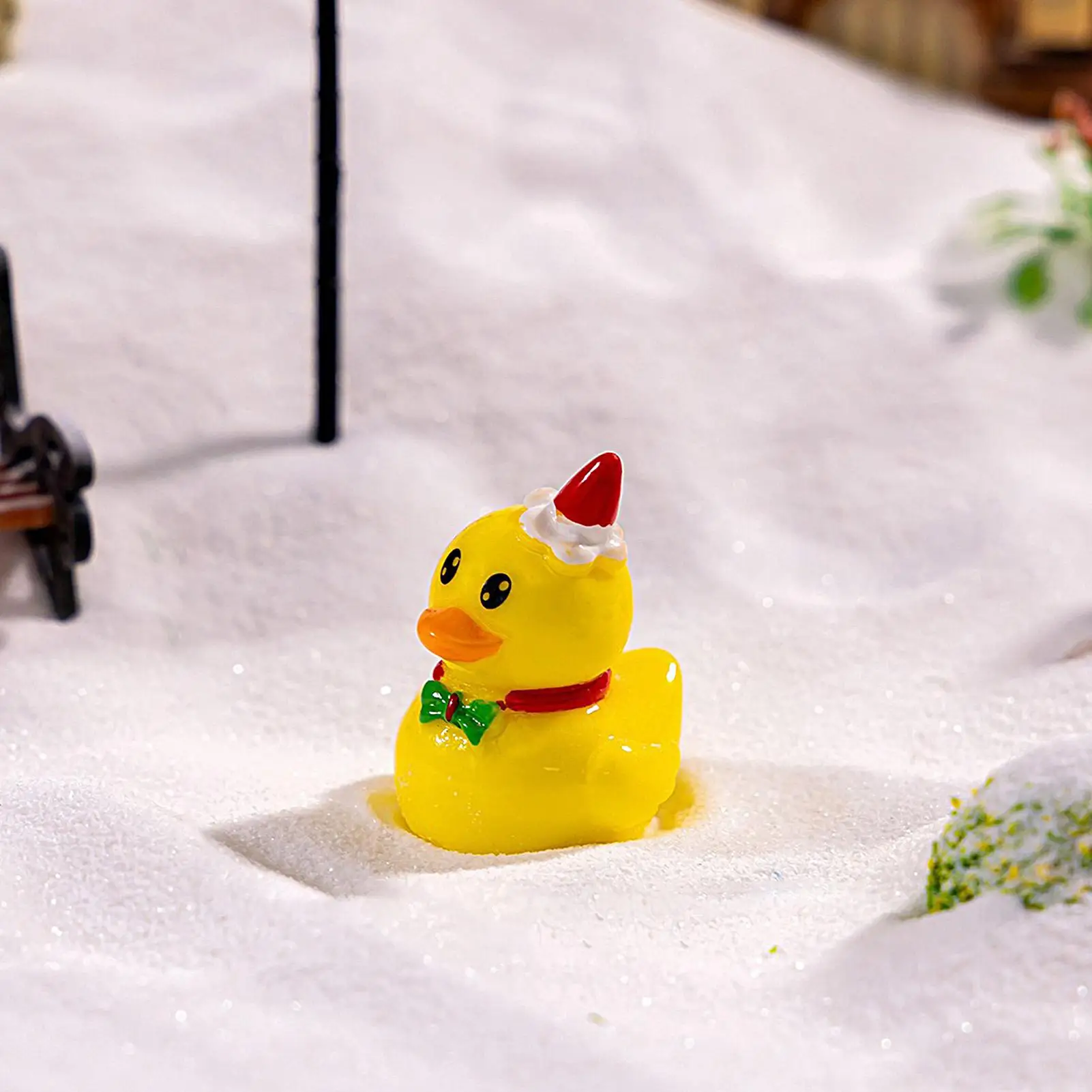 Miniature Ducks Holiday Mini Resin Ducks Animals Figures Stocking Stuffers For Garden Classroom Bathroom Cake Decoration Pool