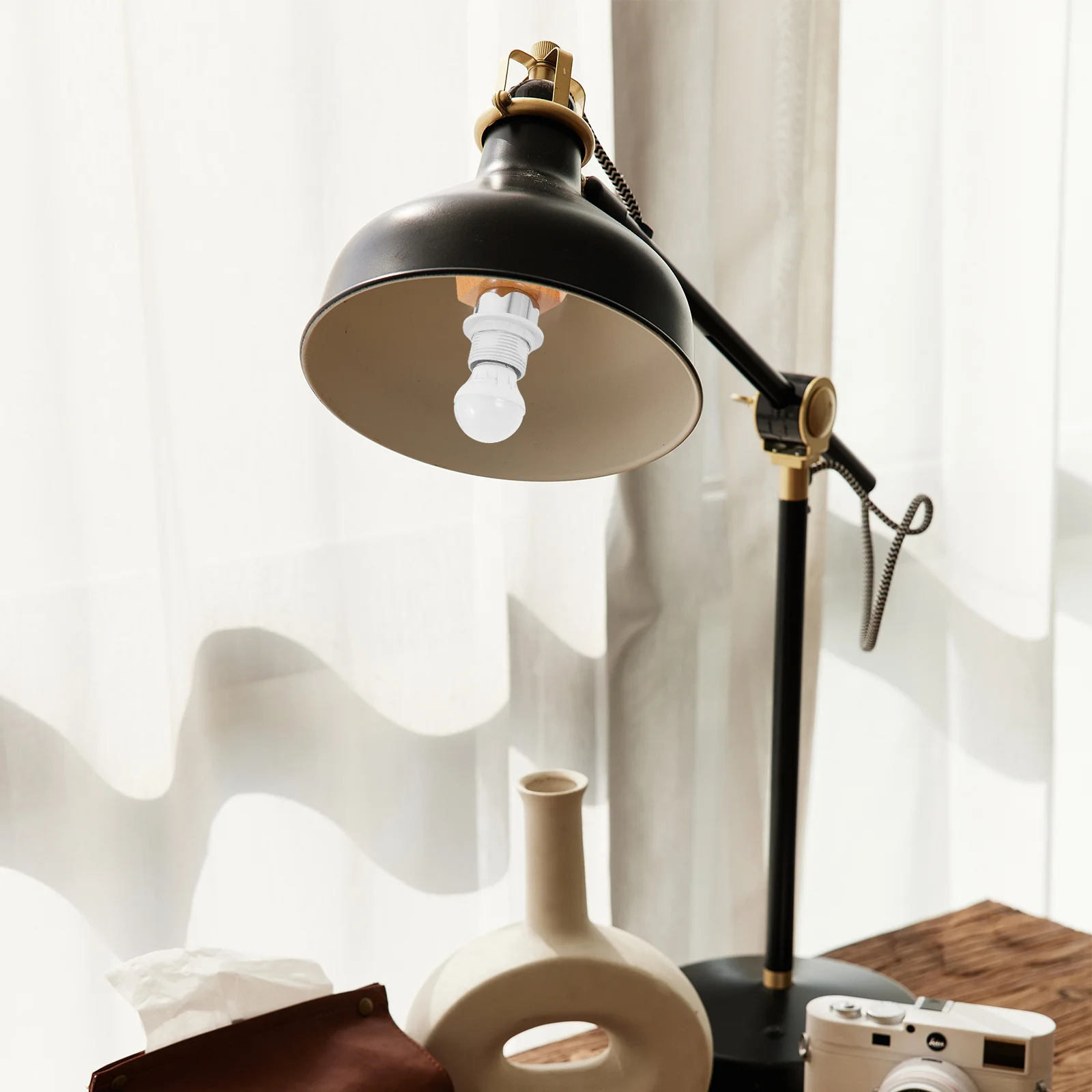 

1Pcs Wooden Light Holder Sturdy Decorative Simple E27 Screw Socket Lamp Base for Dining Bedroom Cafe Wooden Light Holder