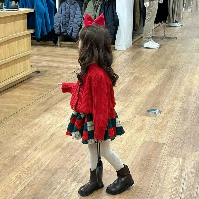 Girls Set 2024 Winter New Baby Knit Long Sleeve Warm Sweater Red Set ChildrenChristmas Small Skirt Two Piece Set