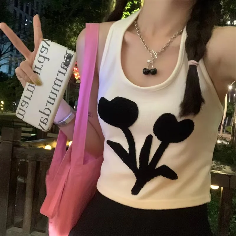 

Sweet And Spicy Embroidered Short-Bodied Vest Women's Outerwear Summer BM Style Backless Pure Desire Short Strap Hanging Neck