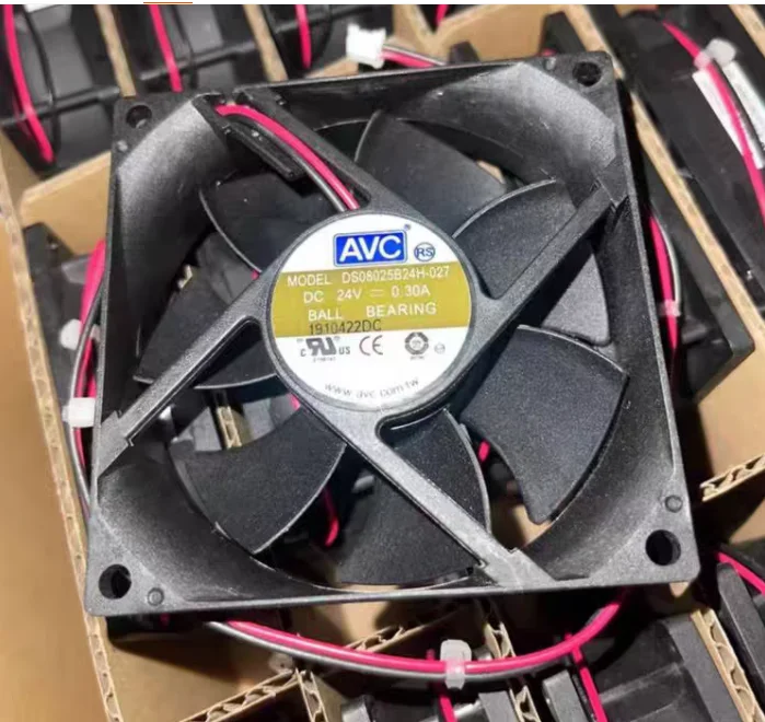 

AVC DS08025B24H DC 24V 0.30A 80x80x25mm 2-Wire Cooling Fan