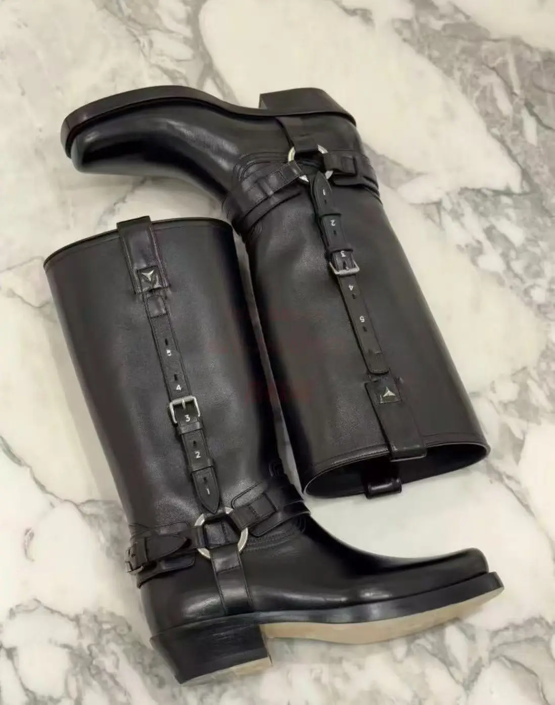 Cool Girls Round Toe Belt Buckle Rivets Knee-High Women Motorcycle Boots Chunky Middle Heels Buckle Strap Design Large Size Shoe