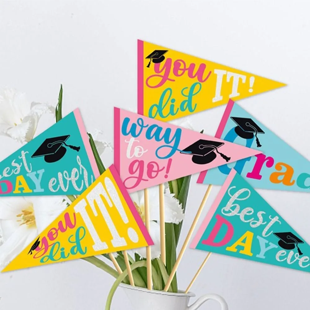 

12pcs Celebrate Graduation Flag Ornament DIY Festival Triangular Flag Vase Plugin Paper GRAD Theme Decor High School College