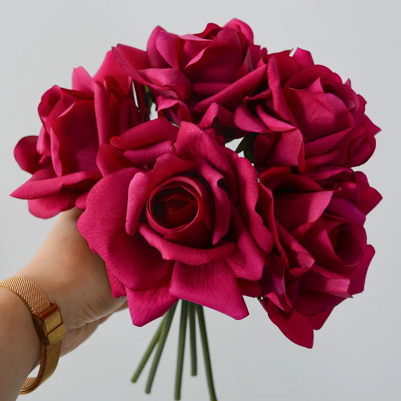 

Artificial Flower Moisturizing Rose5-Head Hand-Tied Bouquet Home Decoration Fake Flower Wedding Arrangement Bride HoldingBouquet