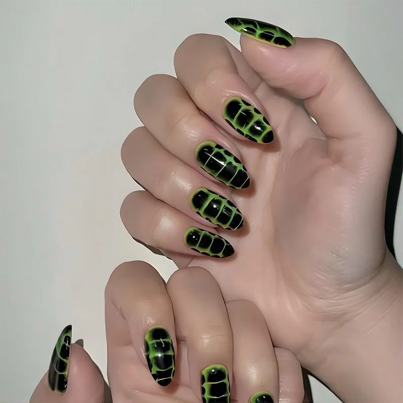 

24PCS New Green Gradient French False Nails Black Grid Patterns Simple Almond Fake Nails for Women Detachable Press on Nail Tips