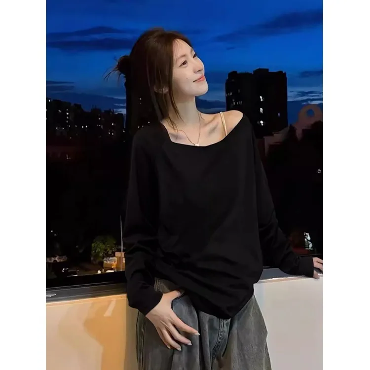 One shoulder long sleeved T-shirt for women 2024 new autumn sexy off shoulder loose pure desire style slanted shoulder student