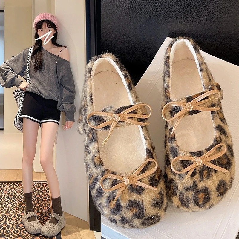 Autumn Winter Warm Woolen Fabric Women Cotton Shoes Fashion Bow Ladies Comfort Ballet Flats Outdoor Soft Furry Plush Footwears