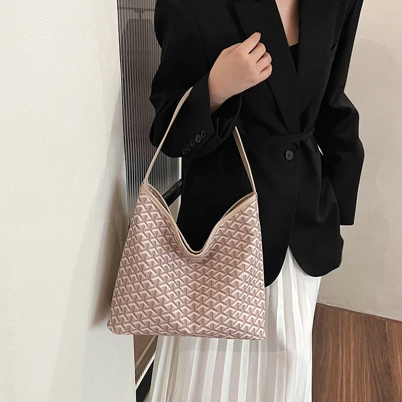 

Женская сумка из льняной кожи с гладким элегантным дублином Прочная просторная мягкая изысканная повседневная одежда