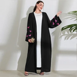 Chic farfalla ricamo Abaya per le donne musulmane eleganti abiti da festa medio oriente thamburger Dubai Cardigan caftano Islam abbigliamento