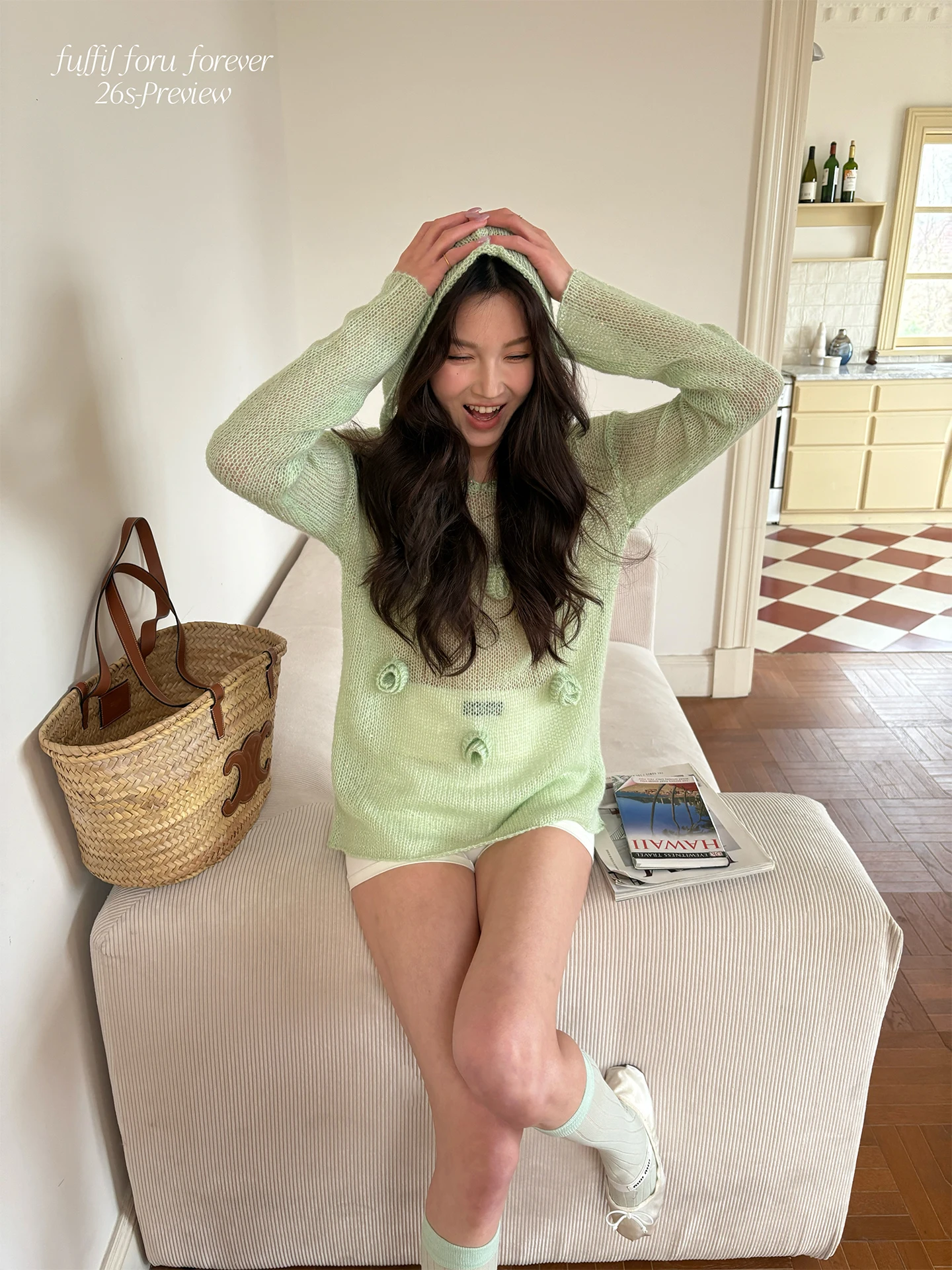 

Корейская свободная вязаная шапка в стиле SLE для женщин, новинка ранней весны, с блестящим 3D-узором в виде роз, хлопковый повседневный свитер-худи