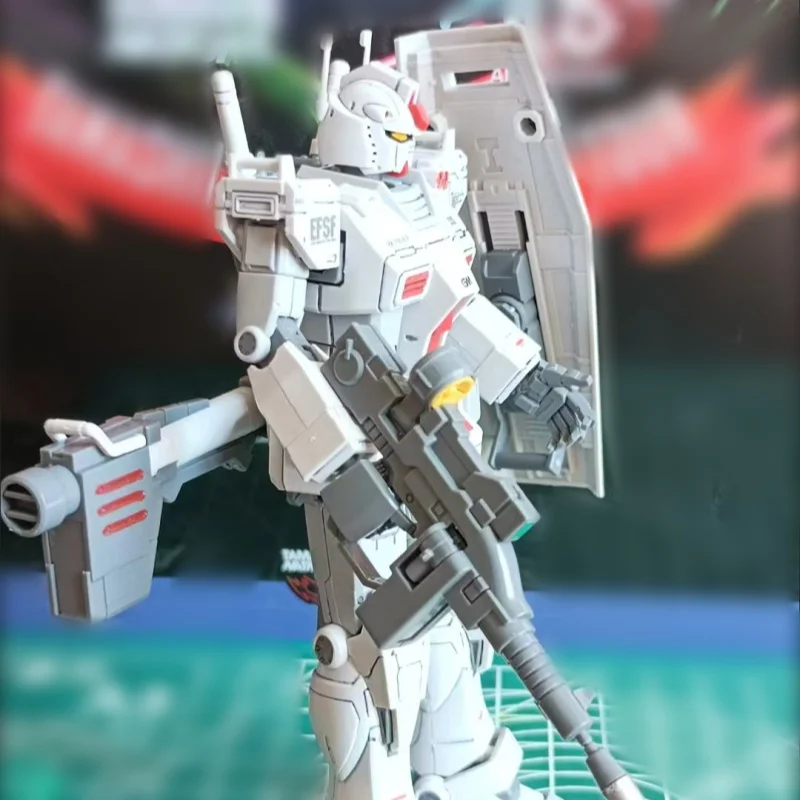 Hg 1/144 Gto Rx-78-2 Modele do Składania Wyjście z Fabryki Kolorowy Model Robota Ruchome Stawy Figurka Akcji Zabawka Prezent Kolekcja