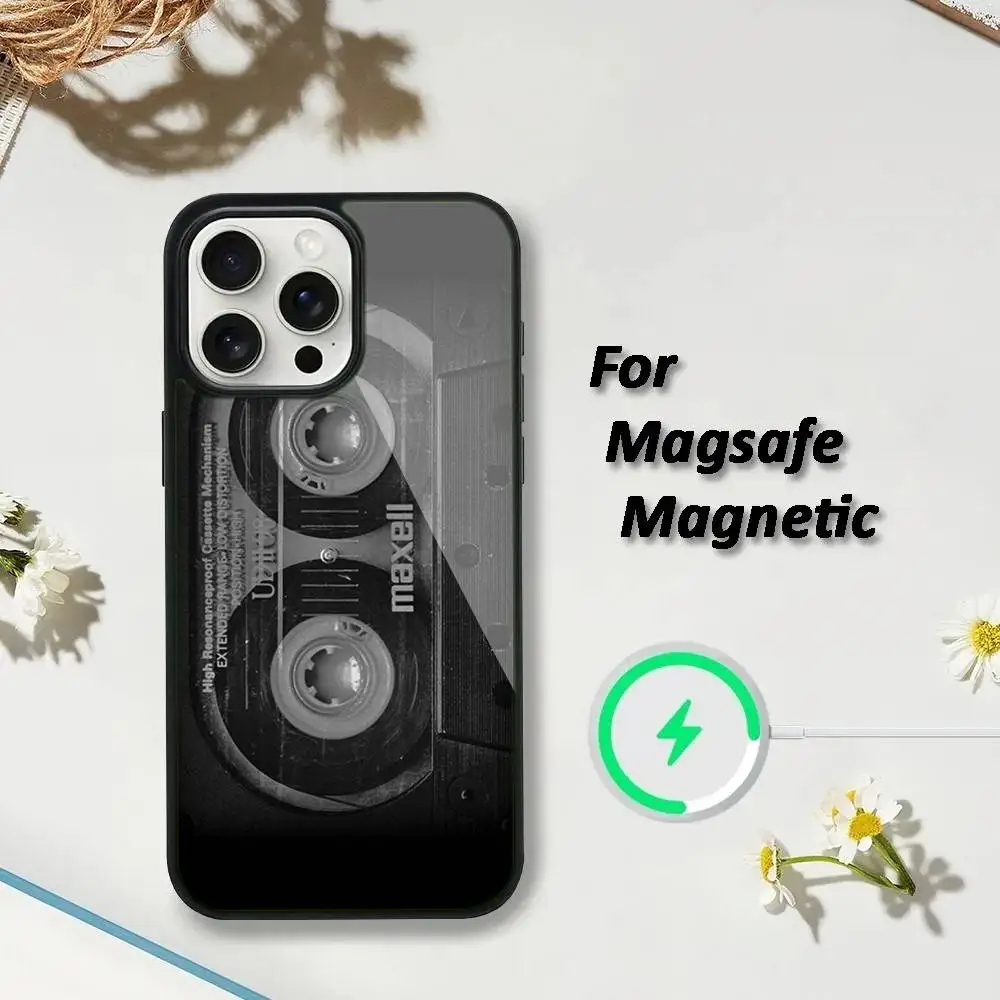 حافظة هاتف بشريط فيديو VHS ريترو لهواتف iPhone 16,15,14,13,12,11,Plus,Pro,Max,Mini Magsafe شحن لاسلكي مغناطيسي