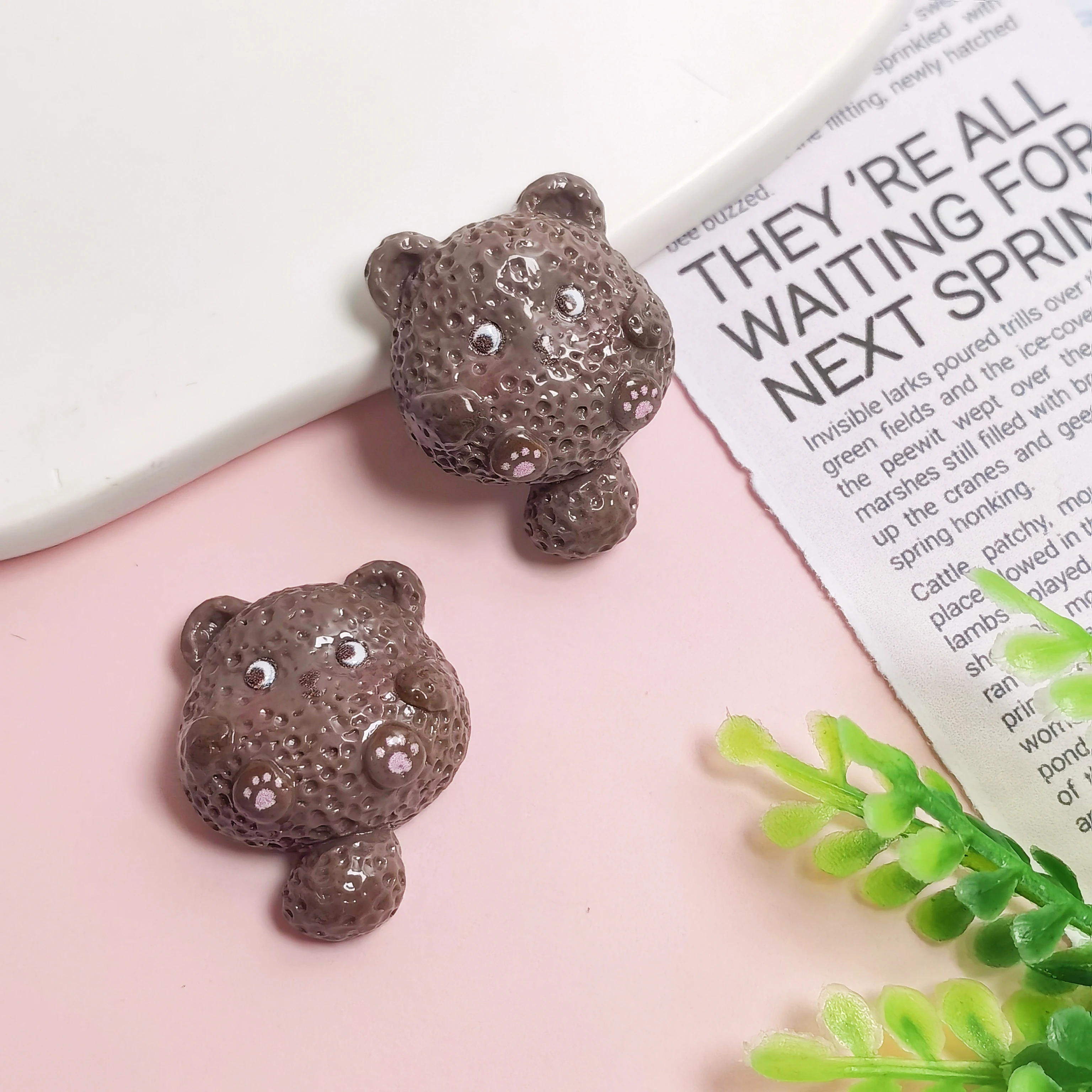 Kawaii Resin Flatback Miniature Cartoon Animal Head Charms for Phone Case Keychain Scrapbook Embellishments