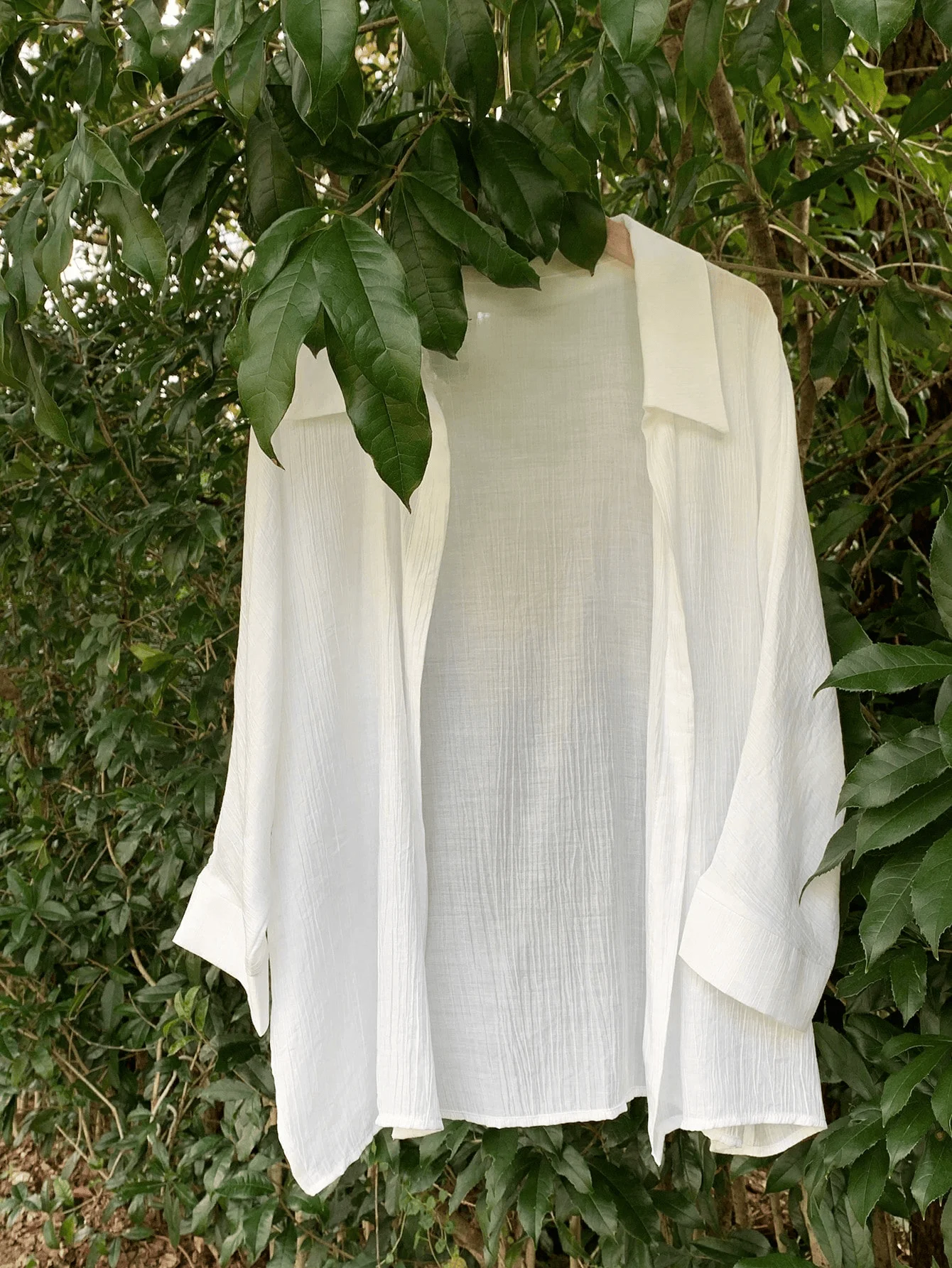 

Новая весенне-летняя женская однотонная повседневная легкая свободная рубашка с курткой с длинными рукавами