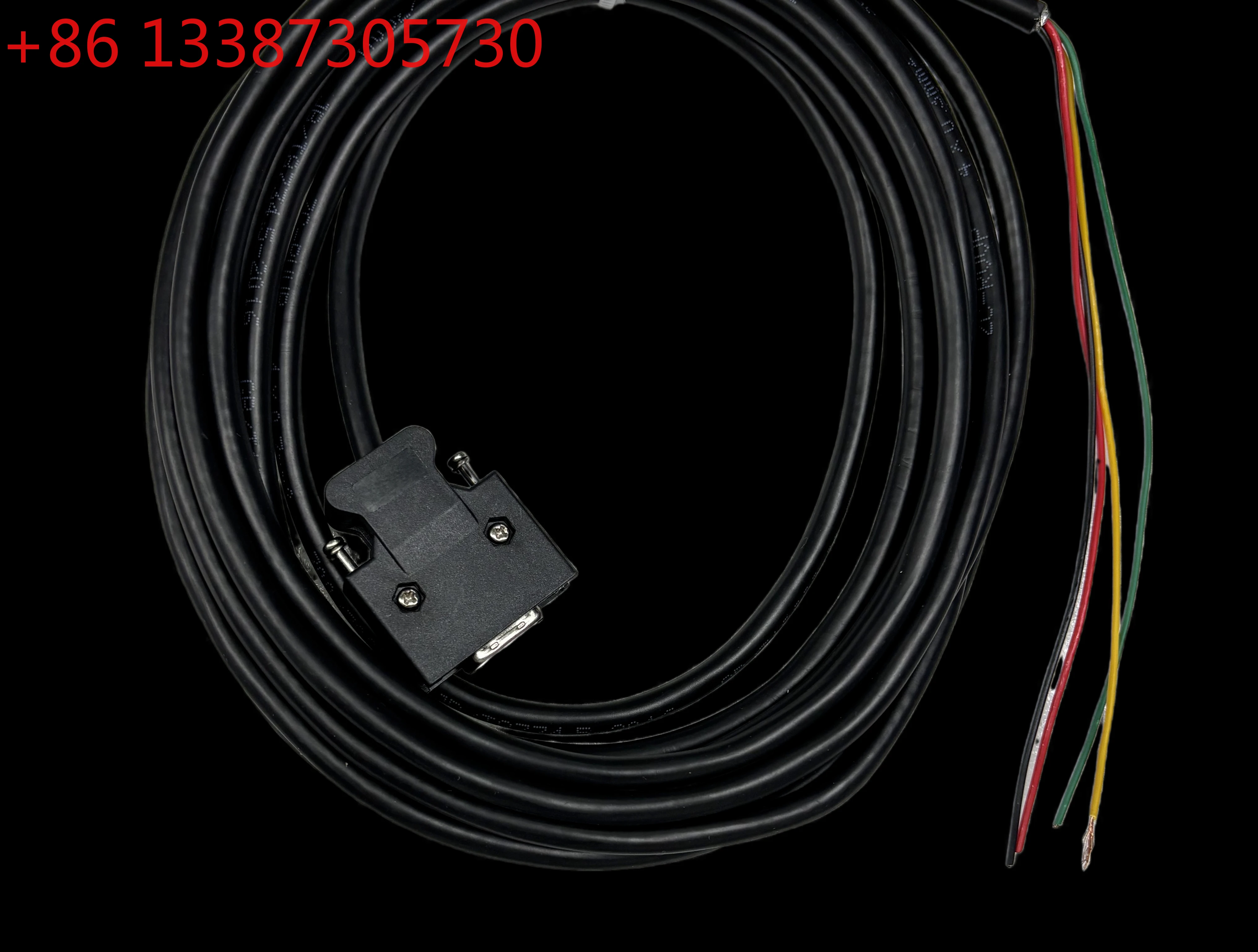 

Специальная сигнальная линия стрибка, 4 ядра, 2 ядра, стабильность сигнала Plug and play, стабильность передачи Адаптационное оборудование, 2 м