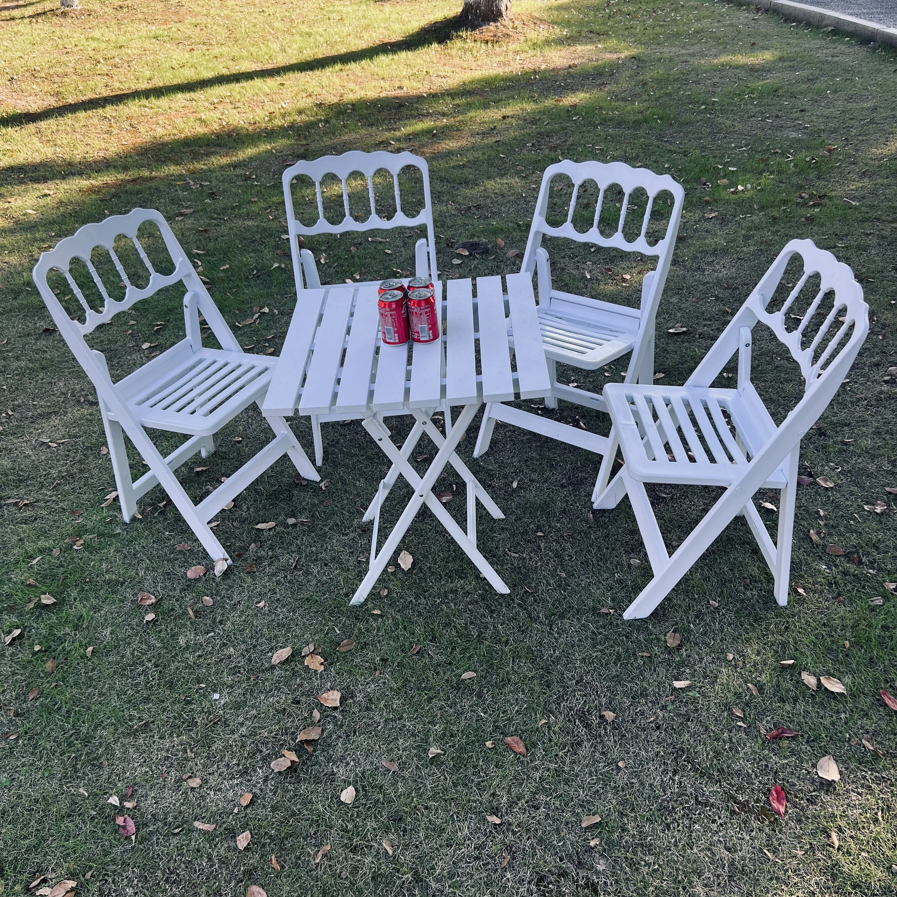 Italian Outdoor Garden Furniture Plastic White Folding Table And Chairs Set 1table With 2/4 Chairs For Events Party