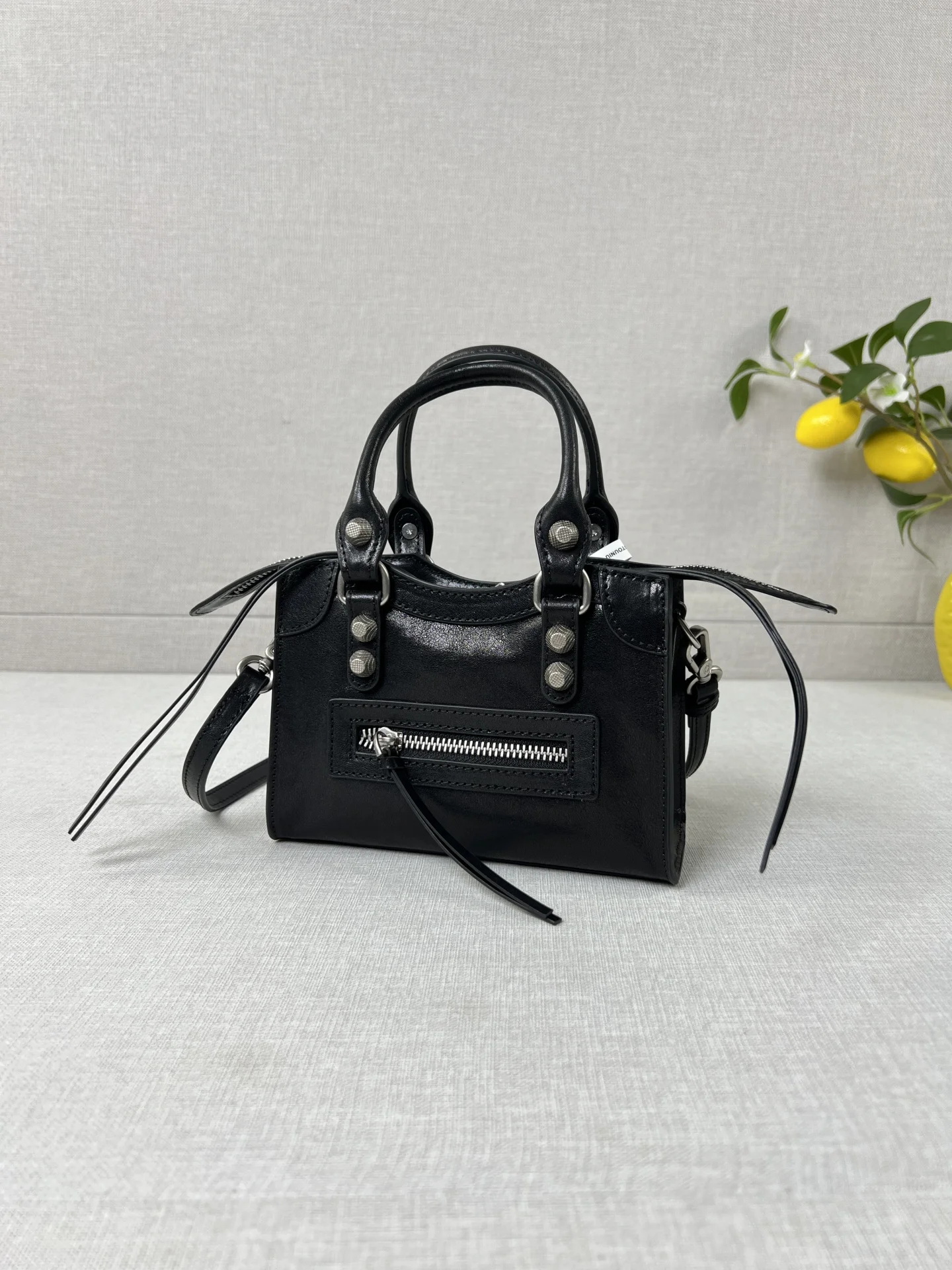 

Модная сумка через плечо в мотоциклетном стиле из натуральной кожи растительного дубления, женская сумка для отдыха и повседневного использования