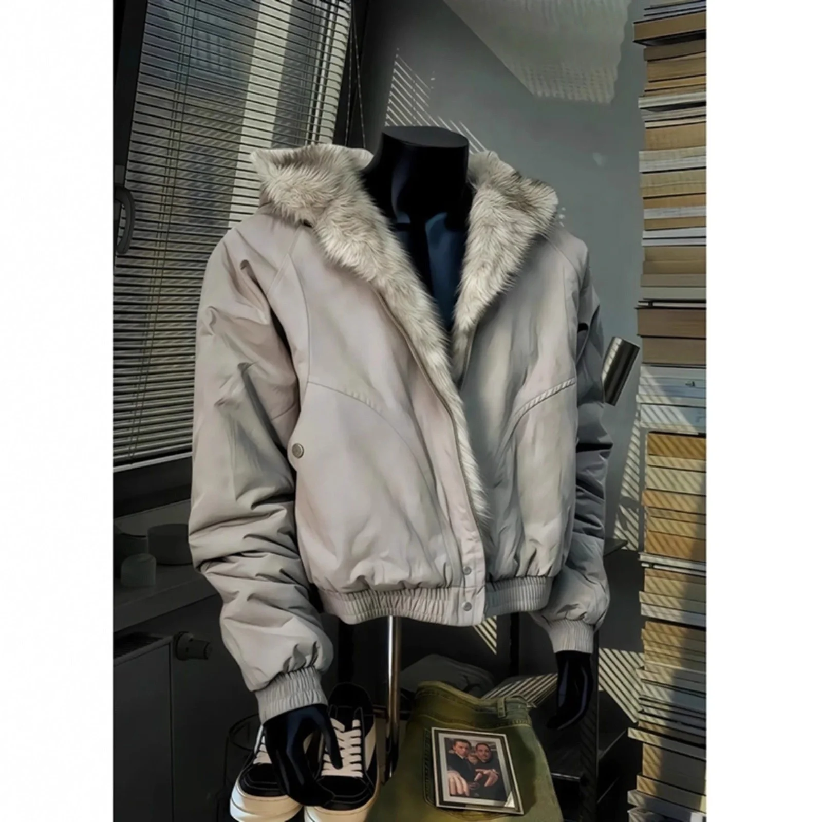 

Мужская куртка-бомбер на флисе, очень большого размера, для авиаперелетов и международных поездок