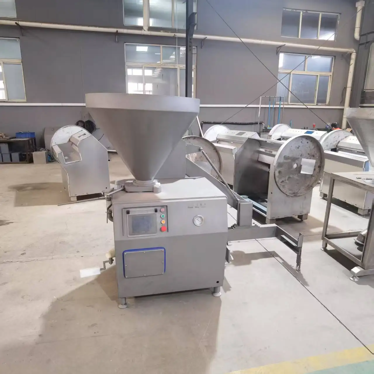 Large Capacity Pneumatic Quantitative Sausage Filler/automatic Sausage Stuffer Machine/hot Sale Hotdog Machine