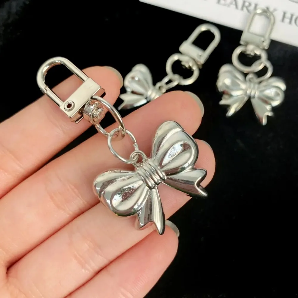 Y2K Silver Color Stacking Heart Bow Keychain Vintage Metal Bowknot Keyring Fashion Bag Pendant Backpack Hanging Accessories Gift