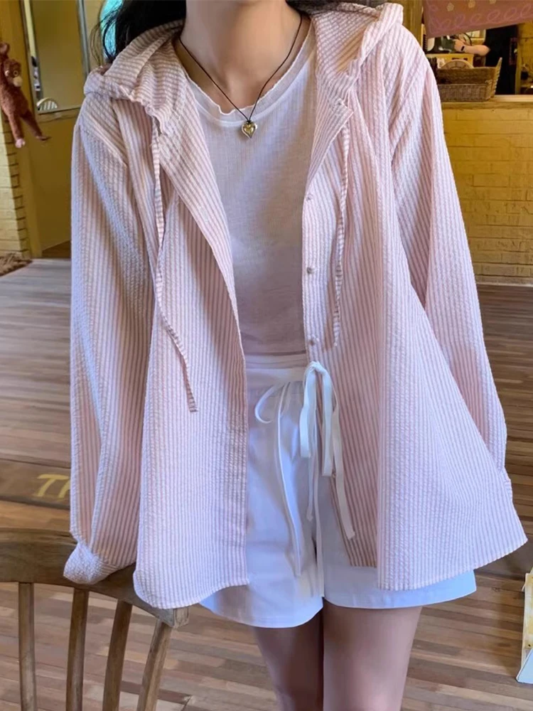 

Retro Chic Summer Women's Long Sve Hooded Loose Fit Striped irt Jaet Sun Protection Casual Versatile Outerwear