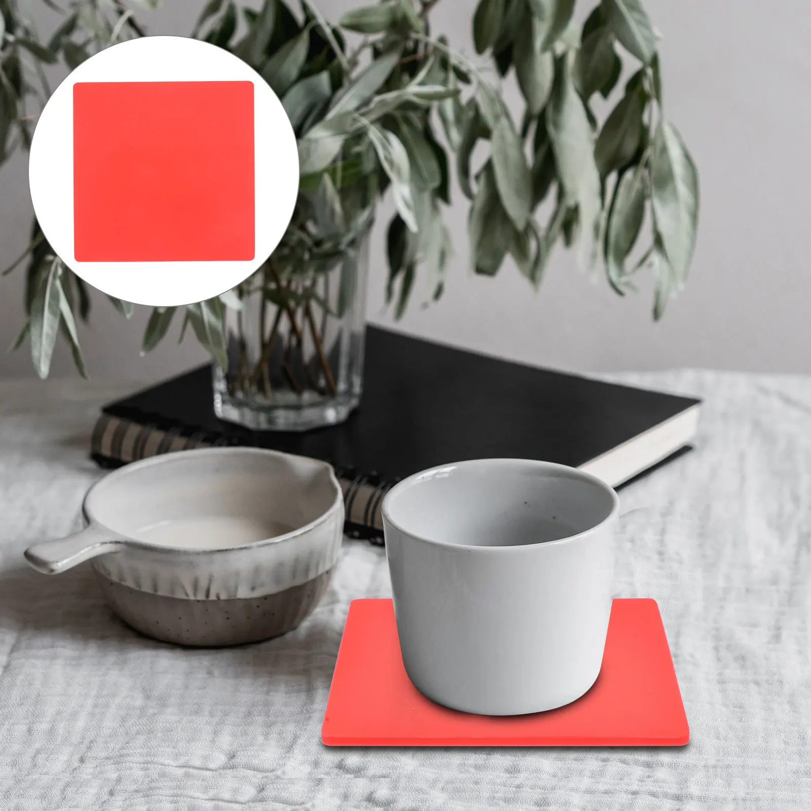 

4Pcs Silicone Coaster Set Heat Resistant Non-Skid Cup Mats for Table Protection Smooth Lightweight Portable Coaster Home Gift