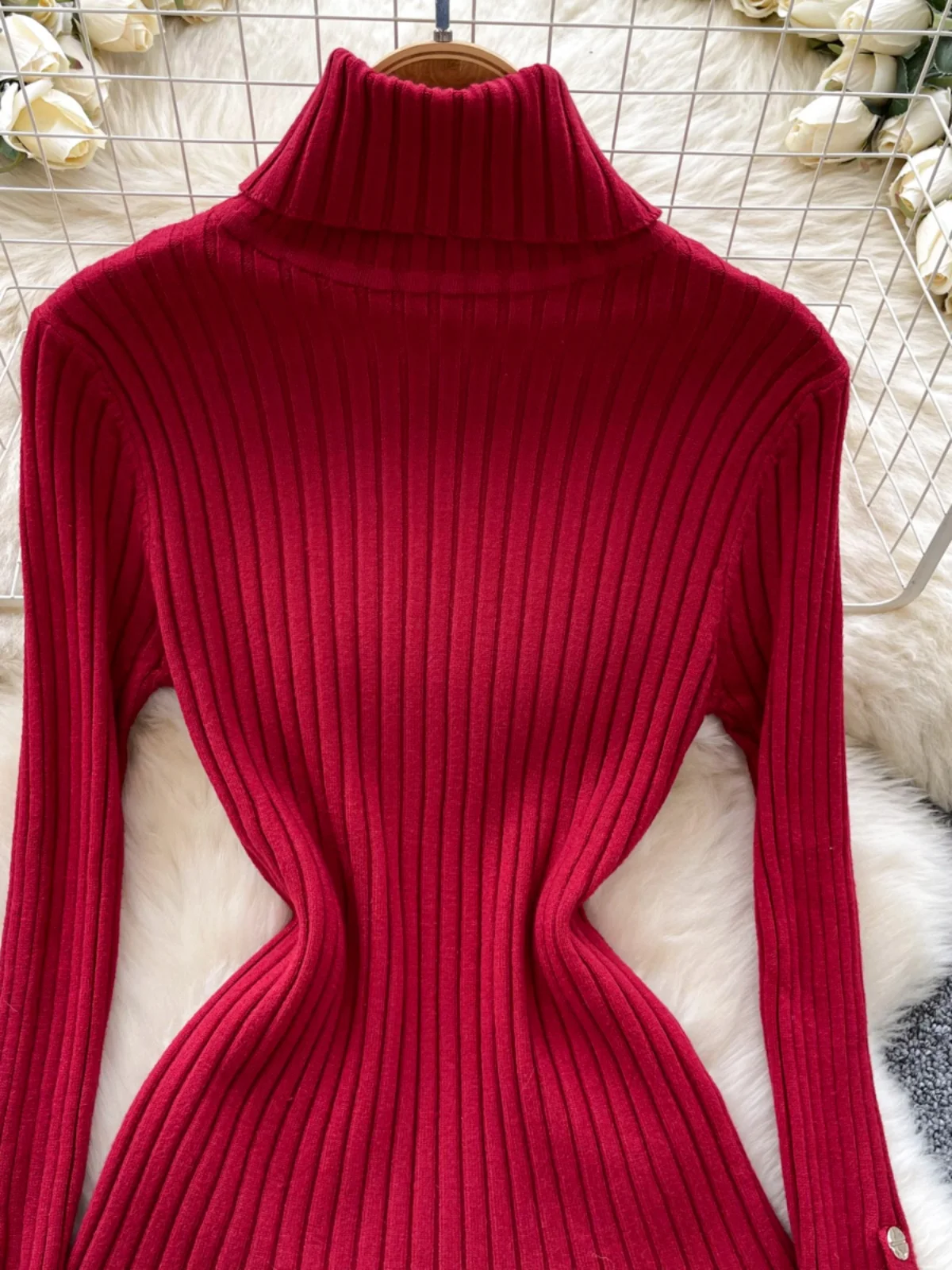 Slim Fit Long Sve Knitted Sweater Women's Metal Button Neline Vertical Stripe Pattern Versatile Base Layer Top