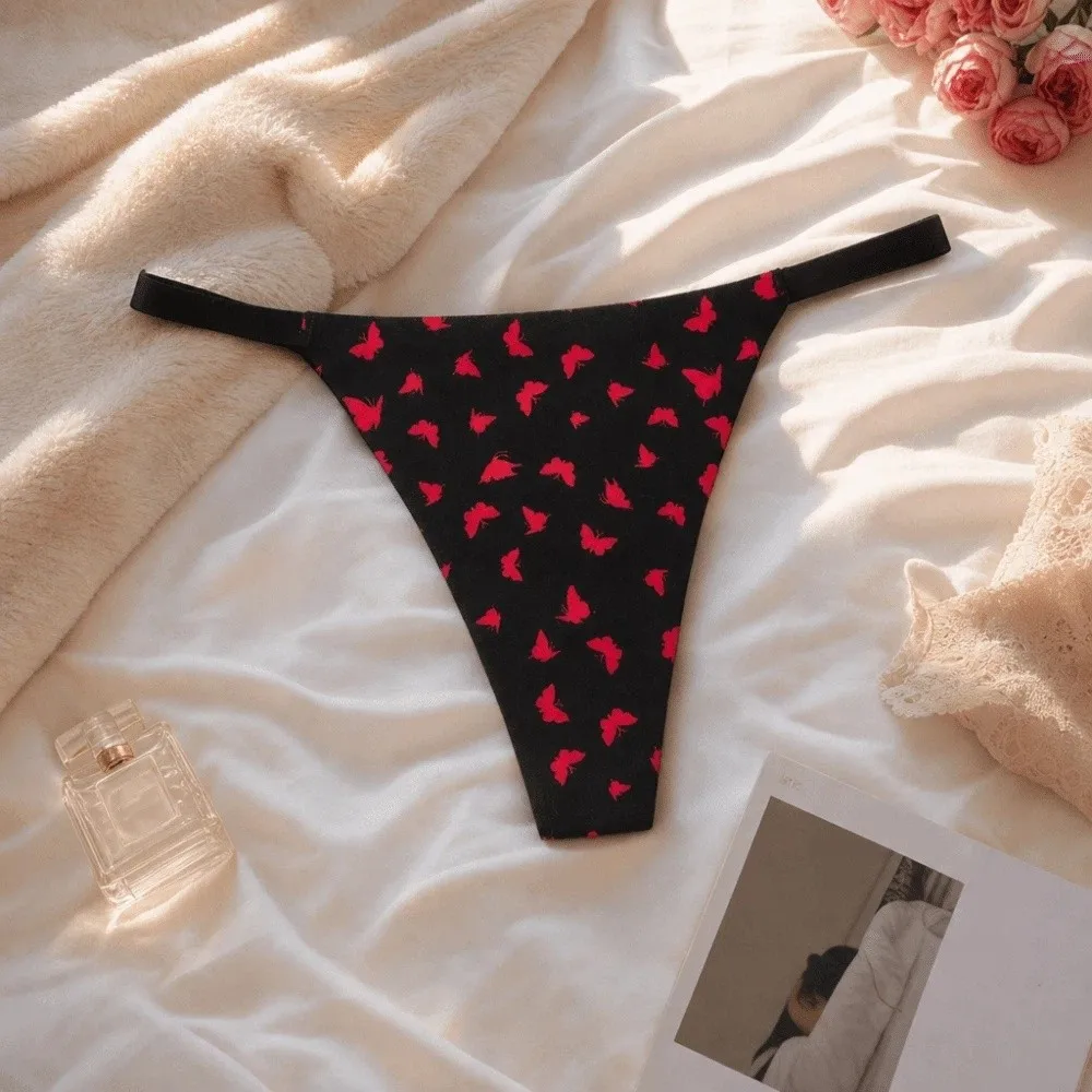 Elegantes tangas sin costuras para mujer, de cintura baja, con diseño de labios, T-back, ropa interior con estampado de fresas y corazones para chicas.