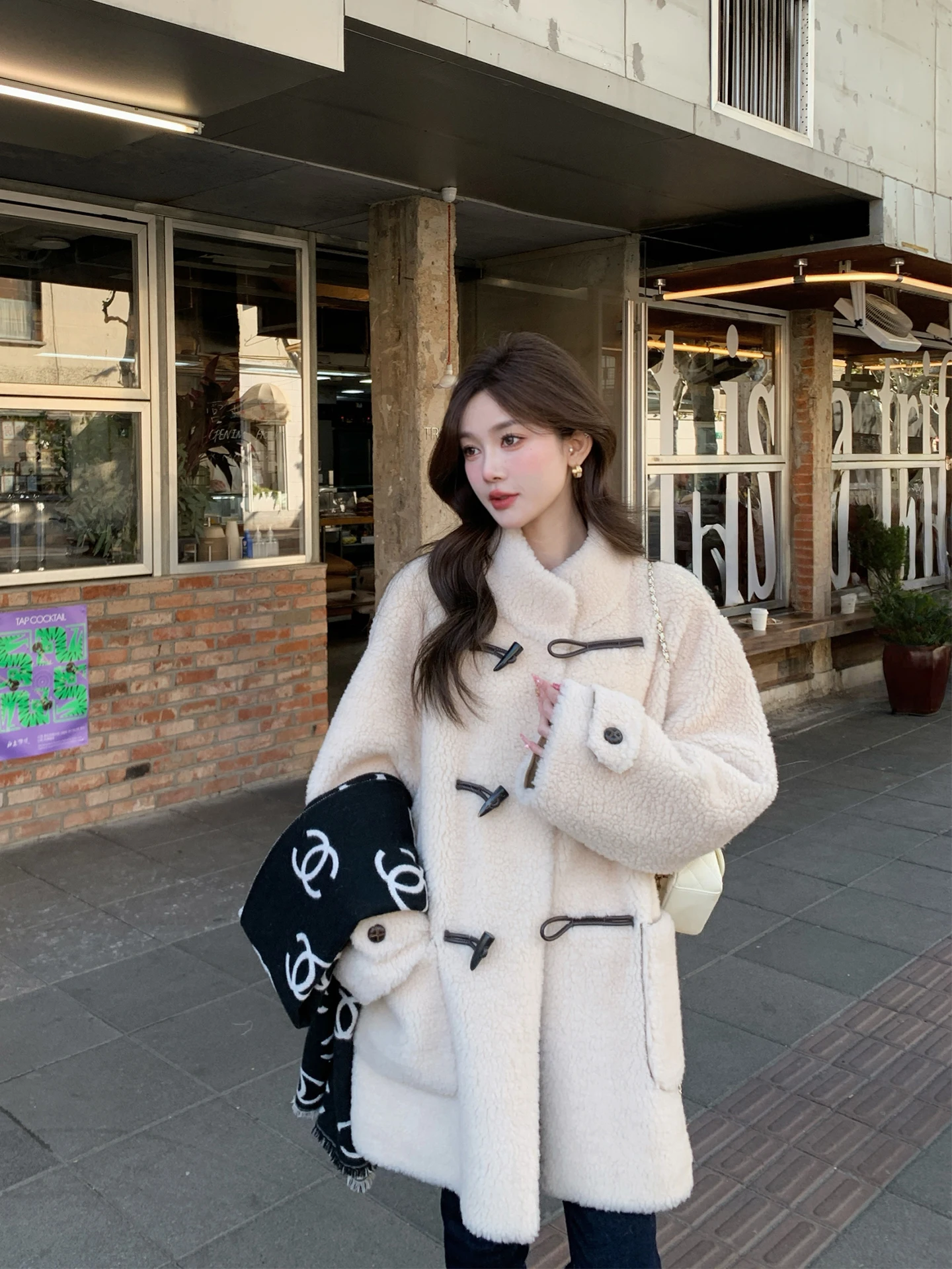 

Женское пальто Daisy Iceland Polar Day из овечьей шерсти с воротником-стойкой, средней длины, теплое, из натуральной кожи