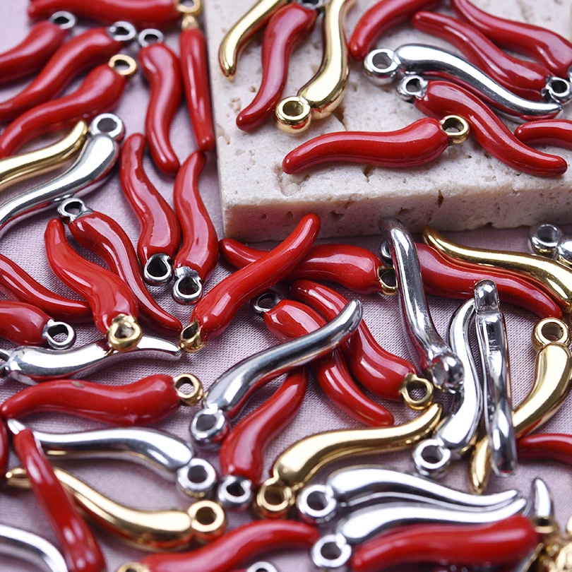 7 sztuk/partia ze stali nierdzewnej wysokiej jakości warzywa ostrza papryczki Charms biżuteria akcesoria DIY Lucky Horn Chili wisiorek znalezienie