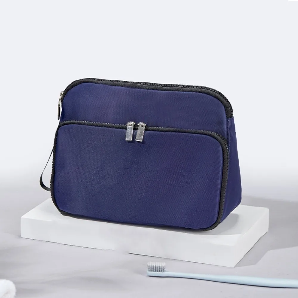 

Double-layer Toiletry Bag for Men Dry Wet Separation Large Capacity Water Resistant Shaving Bag Waterproof Washbag