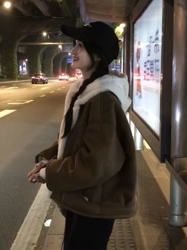 Lamb Fur Inteated Leather Coat Women's ort Thiened Autumn Winter Warm Casual Loose Fit Cotton Jaet with Collar