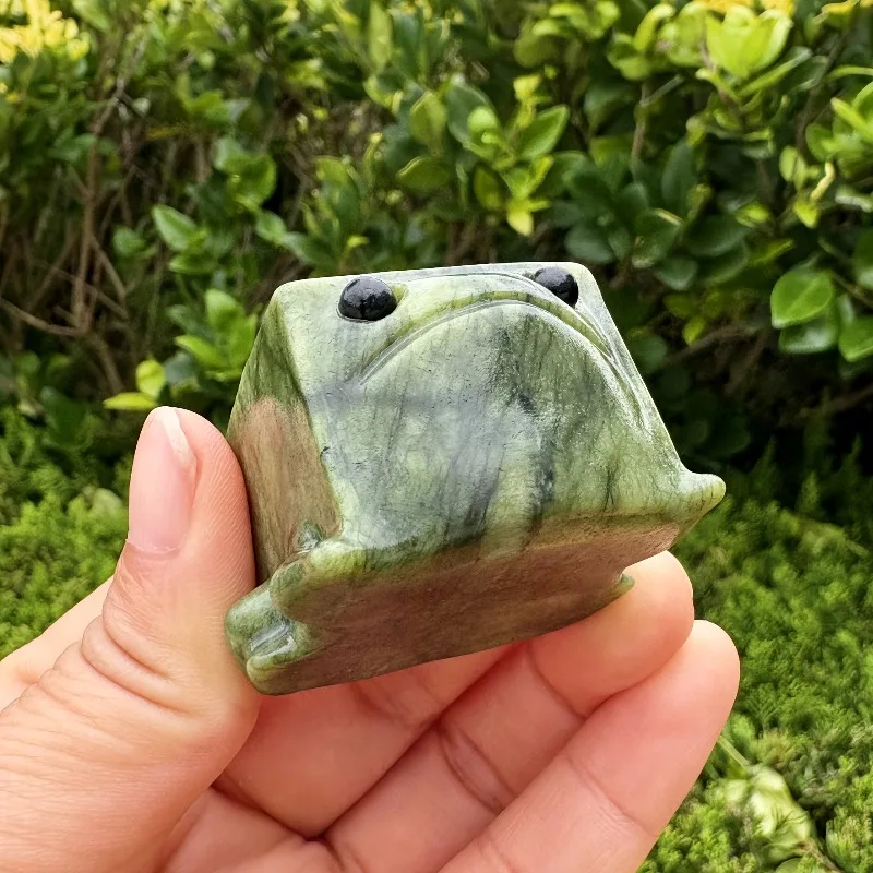 Eine natürliche Xiuyan-Jade-Froschfigur – handgefertigte Quarz-Tierfigur, Heimdekoration aus Naturstein – Detail 4